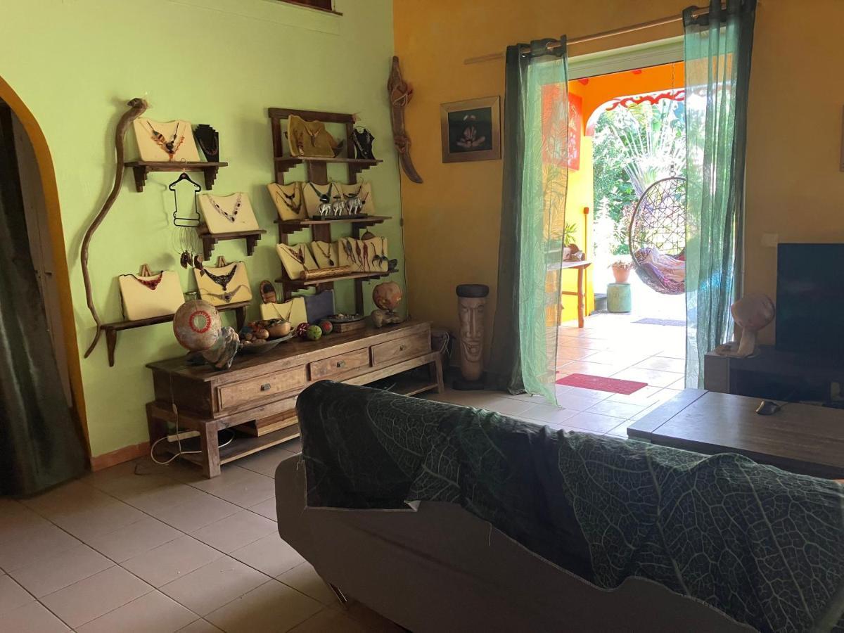 Kazamwe Chambre Hotes Leilighet Petit-Bourg Eksteriør bilde